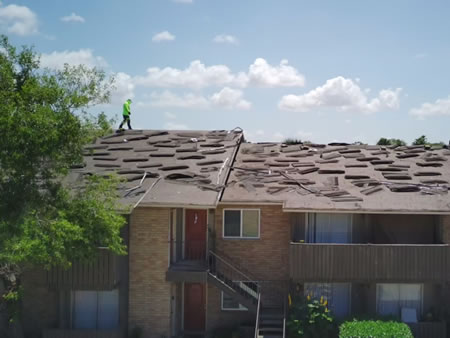 Asphalt shingle vs metal roofing in katy which lasts longer in texas weather