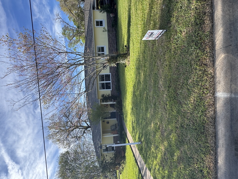 Roof replacement in sealy tx